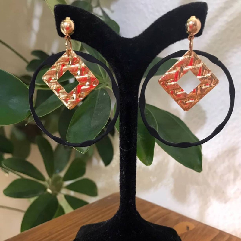 گوشواره زنانه مدل mlticlr2 بسته 2 عددی