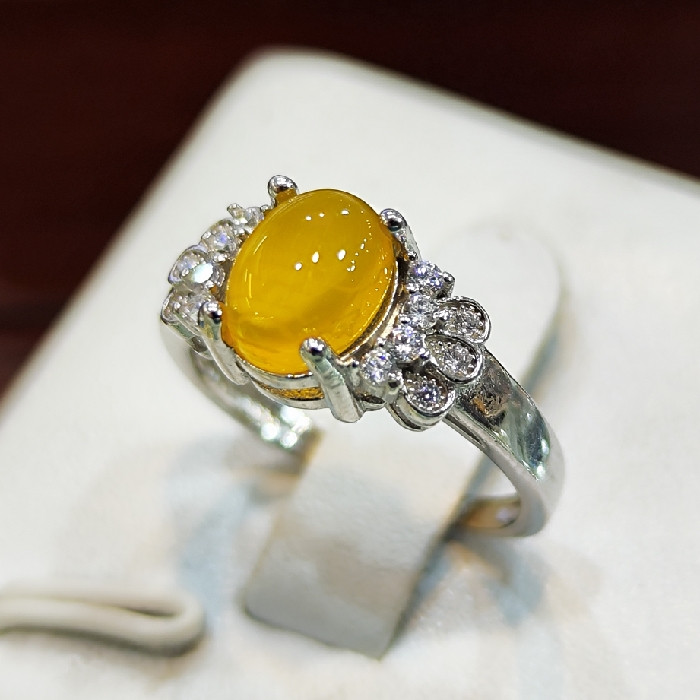 انگشتر نقره زنانه مدل عقیق شرف شمس کد 29