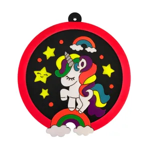 دیوارکوب زیروبم مدل بلک لایت طرح یونیکورن 05