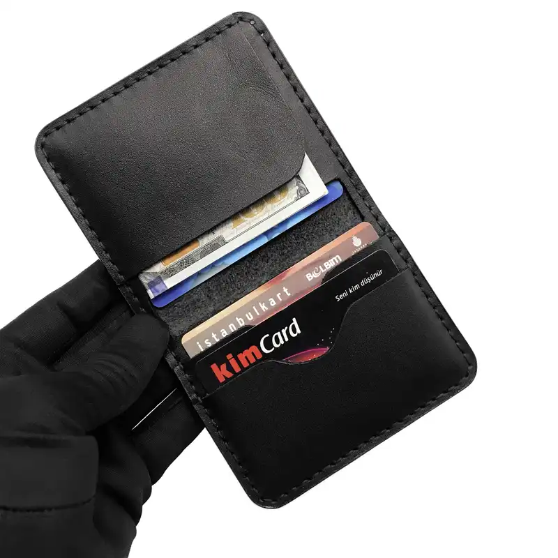 کیف پول و جاکارتی چرمی مدل میلان کد M003