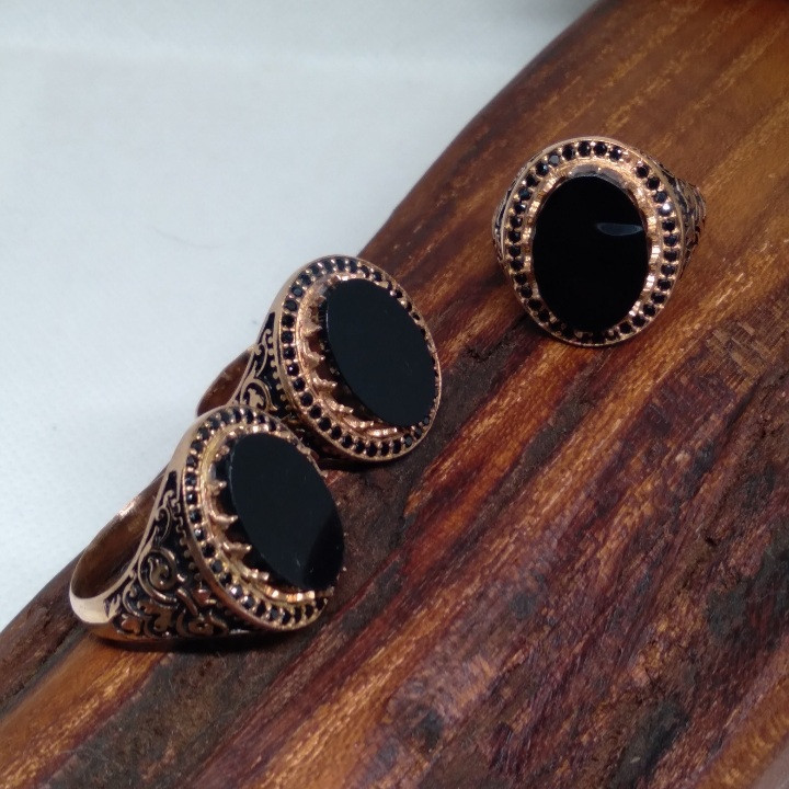 انگشتر مردانه مدل گلدطرح بلک استار