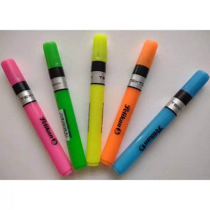 ماژیک علامت گذار پلیکان مدل TEXTO کد F بسته 5 عددی