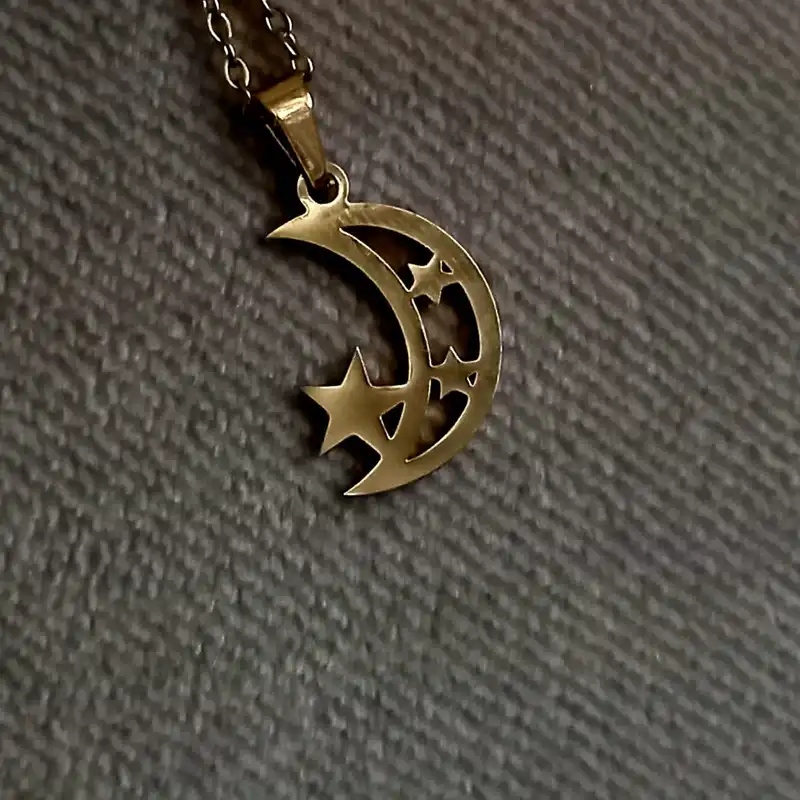 نیم ست زنانه مدل ماه و ستاره کد P4000