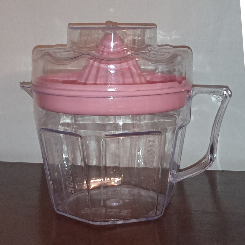 آبمیوه گیری دستی کد 01