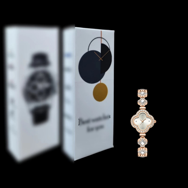 ساعت مچی عقربه ای زنانه مدل دستبندی نگین دار