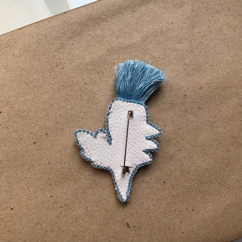 سنجاق سینه زنانه مدل گل لاله H011 سنجاق سینه زنانه مدل گل لاله H011