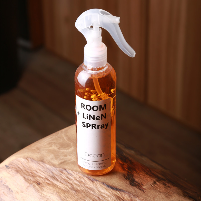 اسپری خوشبوکننده واو مدل دسته گل حجم 220 میلی لیتر