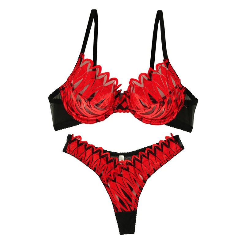 ست سوتین و شورت توری زنانه ژینا کد 1100