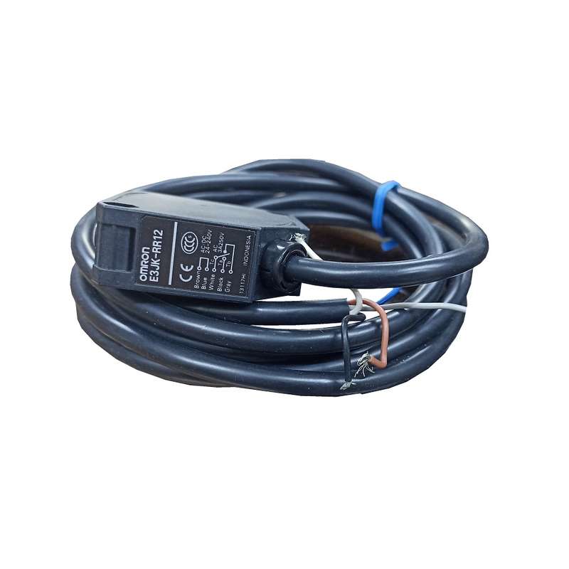 سنسور فوتوالکتریک امرن مدل E3JK-RR12