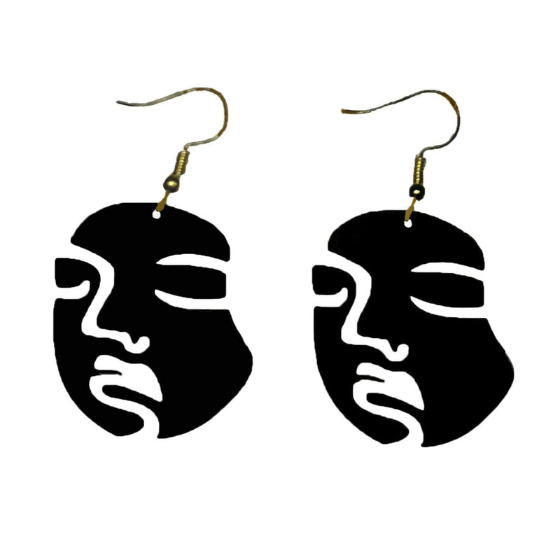 گوشواره زنانه مدل هیچ و رخ مجموعه 2 عددی گوشواره زنانه مدل هیچ و رخ مجموعه 2 عددی