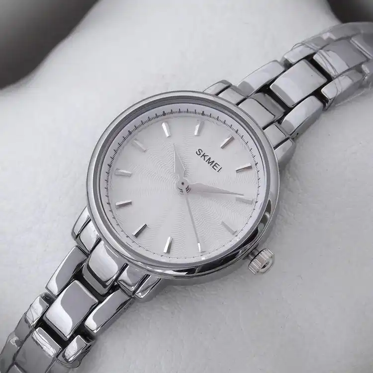 ساعت مچی عقربه ای زنانه اسکمی مدل 1410 کد 01