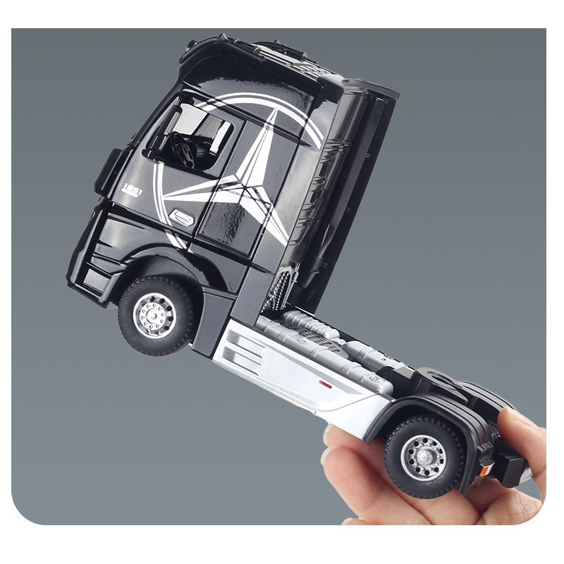 ماشین بازی مدل benz actros