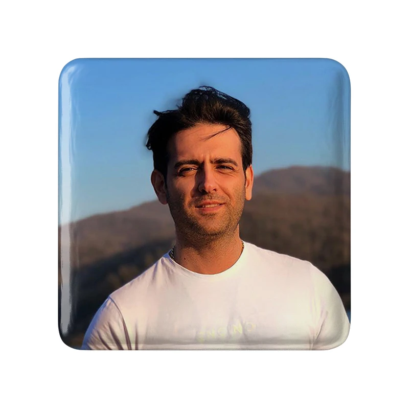  مگنت خندالو طرح امیرحسین آرمان کد 10427