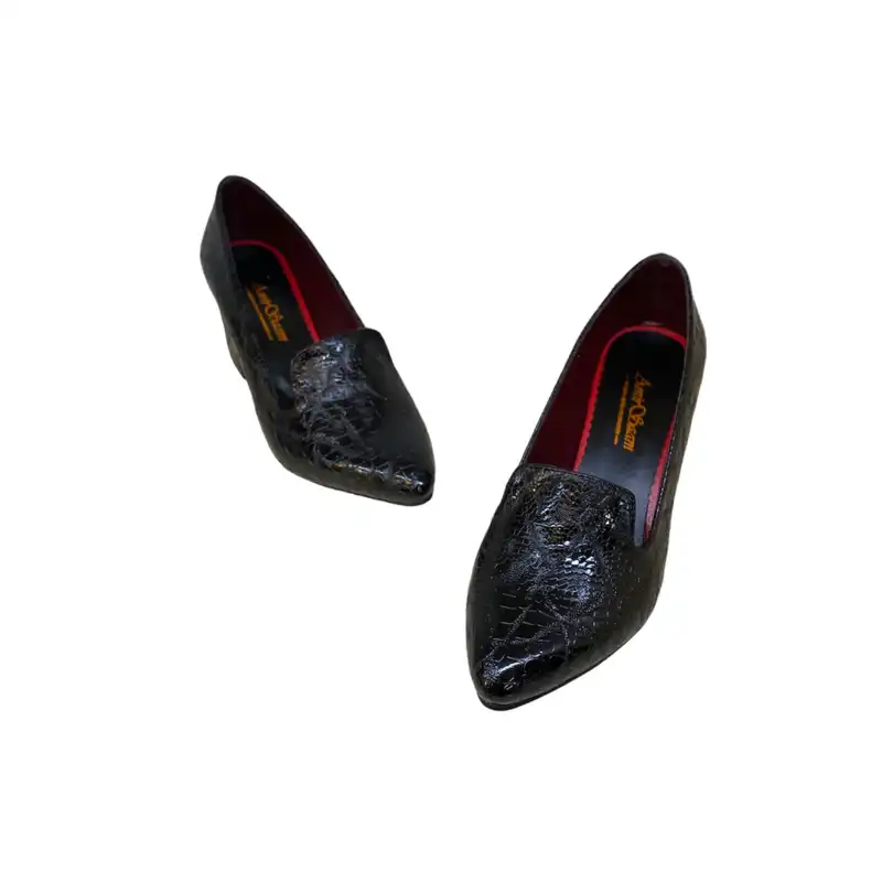 کفش زنانه مدل سناتور لبه دار رنگ مشکی