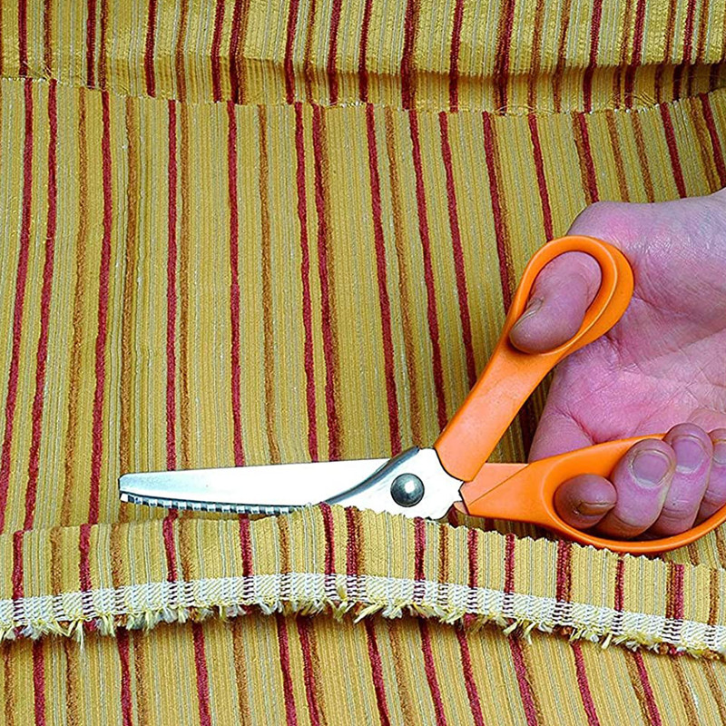 قیچی فیسکارس مدل Classic Pinking Shears قیچی فیسکارس مدل Classic Pinking Shears
