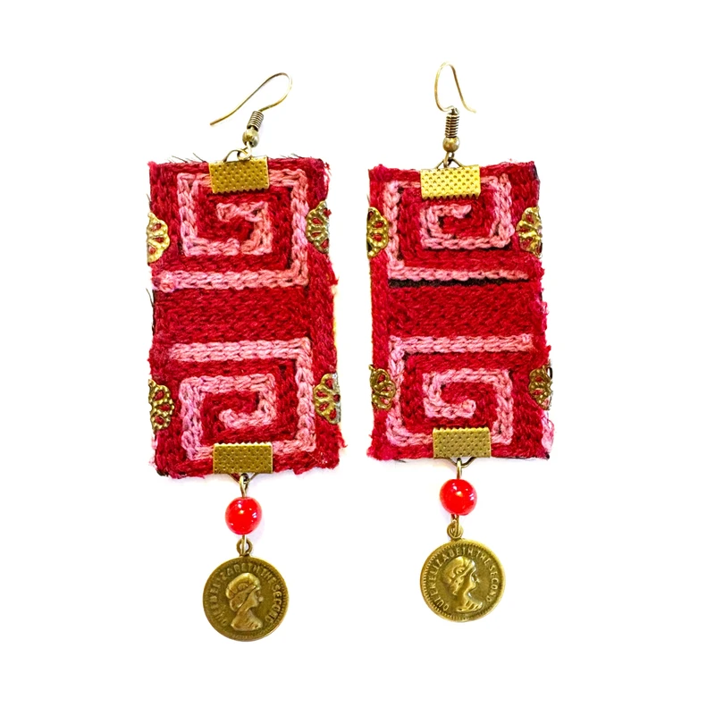 گوشواره دست دوز زنانه مدل سوزن دوزی