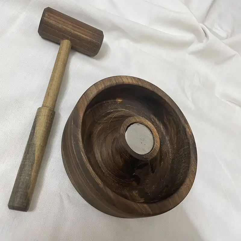 گردو شکن چوبی کد 122