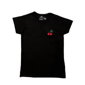 تی شرت آستین کوتاه زنانه اچ اند ام مدل گلدوزی ساده طرح گیلاس