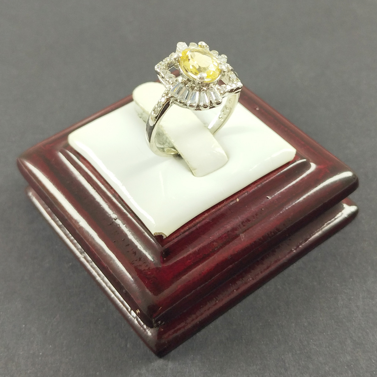 انگشتر نقره زنانه سلین کالا مدل سیترین کد 38