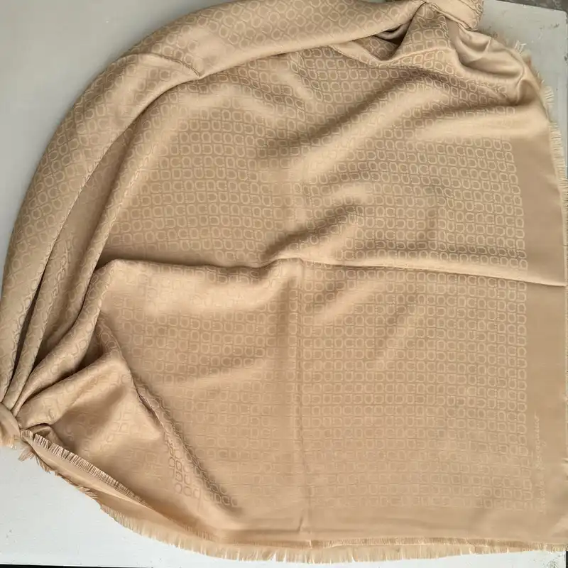 روسری زنانه مدل نخی ژاکارد ساده رسمی دور ریش چهار فصل قواره بزرگ 140 کد 9