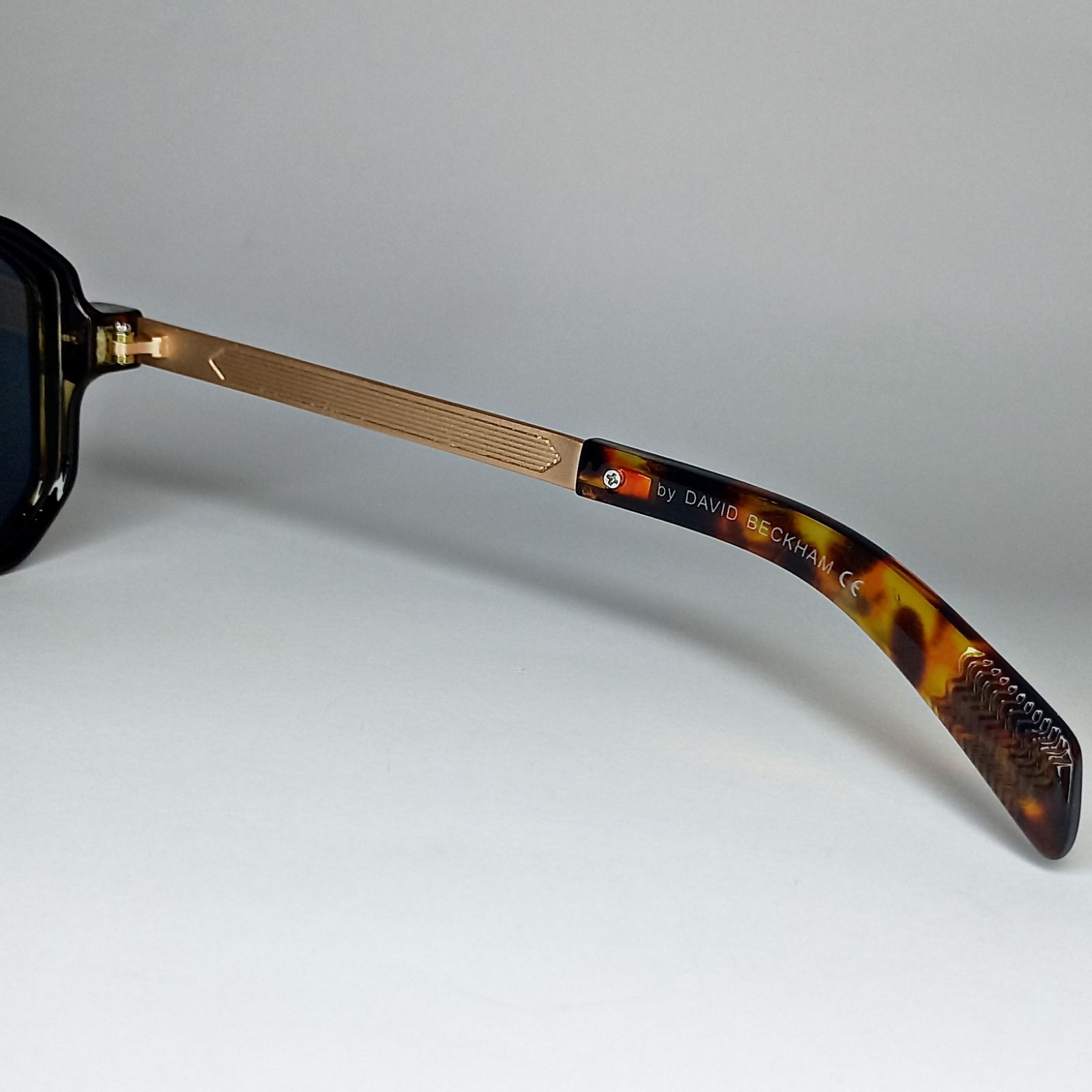 عینک آفتابی دیوید بکهام مدل V80 -  - 3