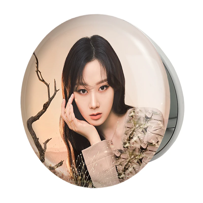 آینه جیبی خندالو طرح جیزل گروه آسپا Aespa مدل تاشو کد 12468 