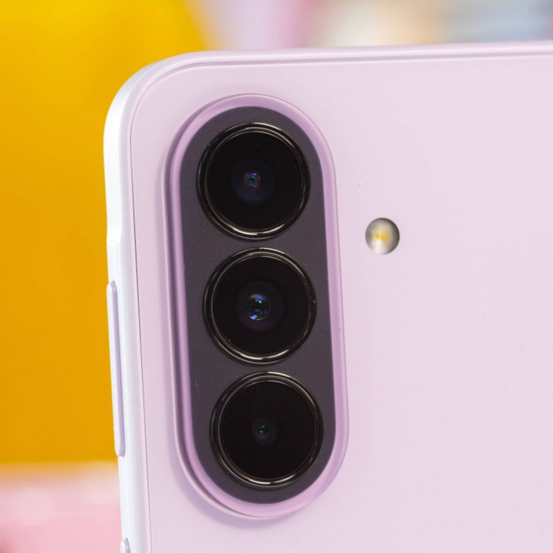 گوشی موبایل سامسونگ مدل Galaxy A37 دو سیم‌کارت ظرفیت 128 گیگابایت و رم 8 گیگابایت - ویتنام - به همراه شارژر 25 وات سامسونگ