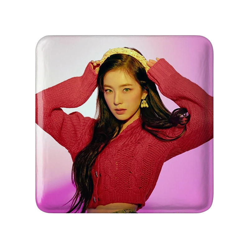 مگنت خندالو طرح آیرین گروه رد ولوت Red Velvet  مدل مربعی کد 19660