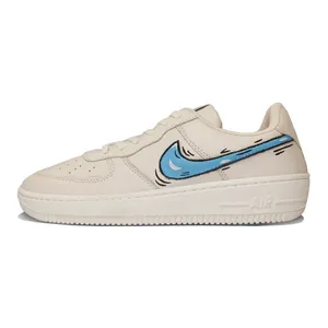 کفش پیاده روی مدل xyz