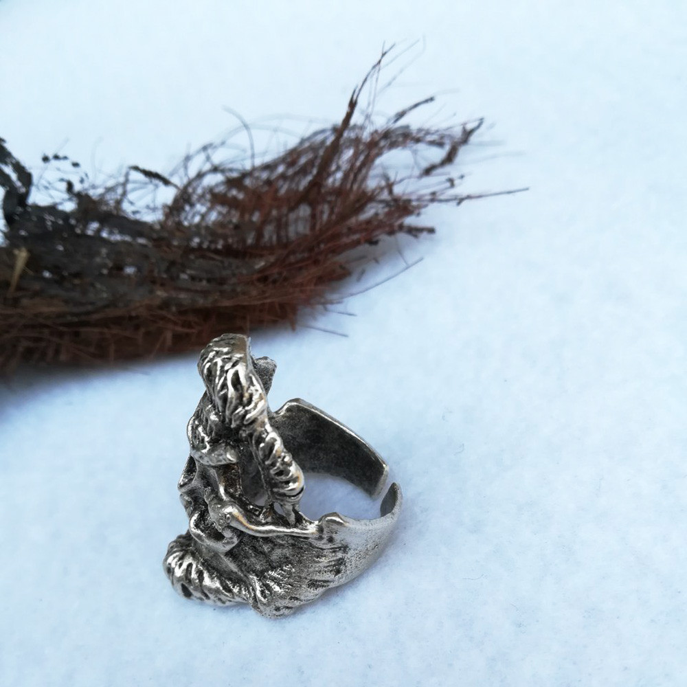 انگشتر مردانه مدل جمجمه کد a220