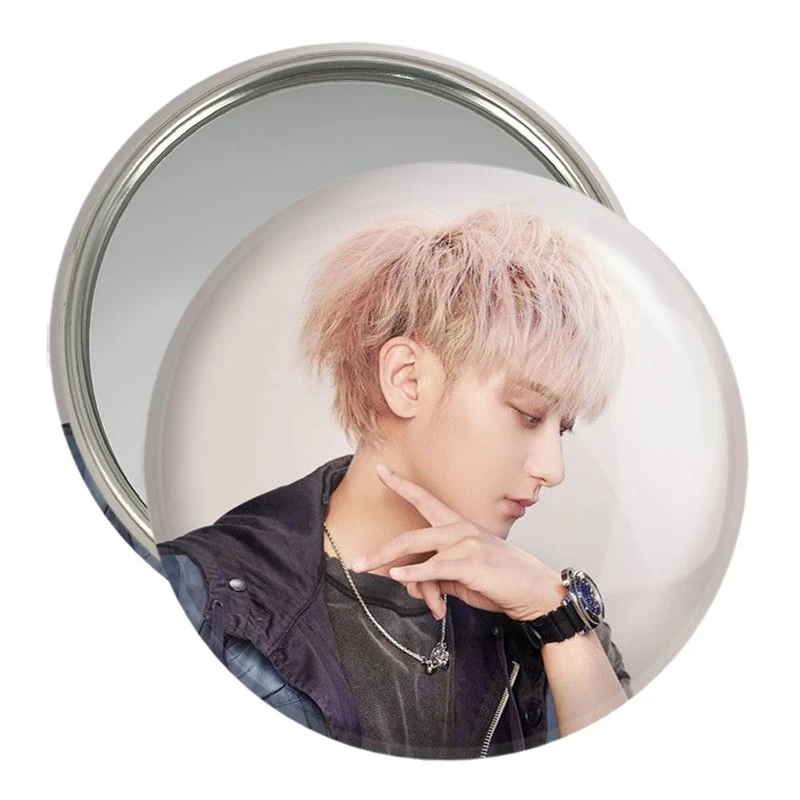 آینه جیبی خندالو مدل تائو گروه اکسو EXO  کد 13542