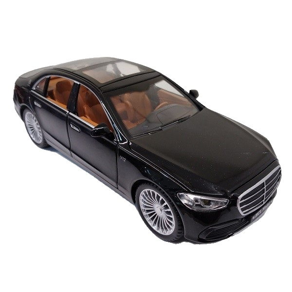 ماشین بازی مدل بنز طرح s600