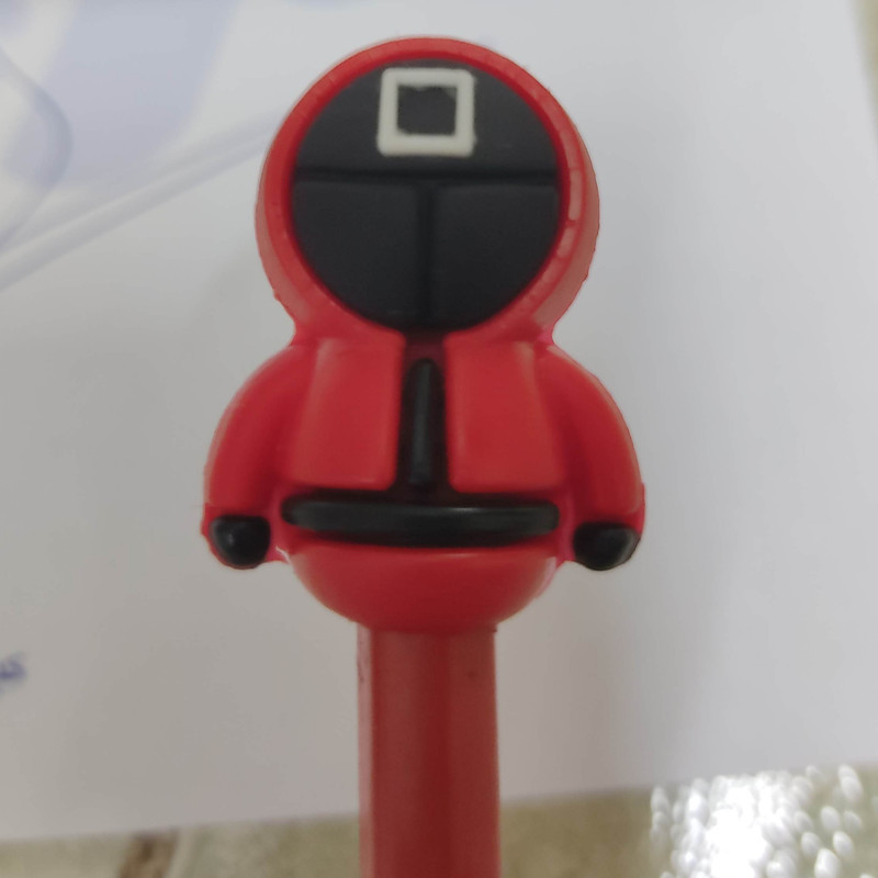 سرمدادی مدل اسکویید گیم کد 980 سرمدادی مدل اسکویید گیم کد 980