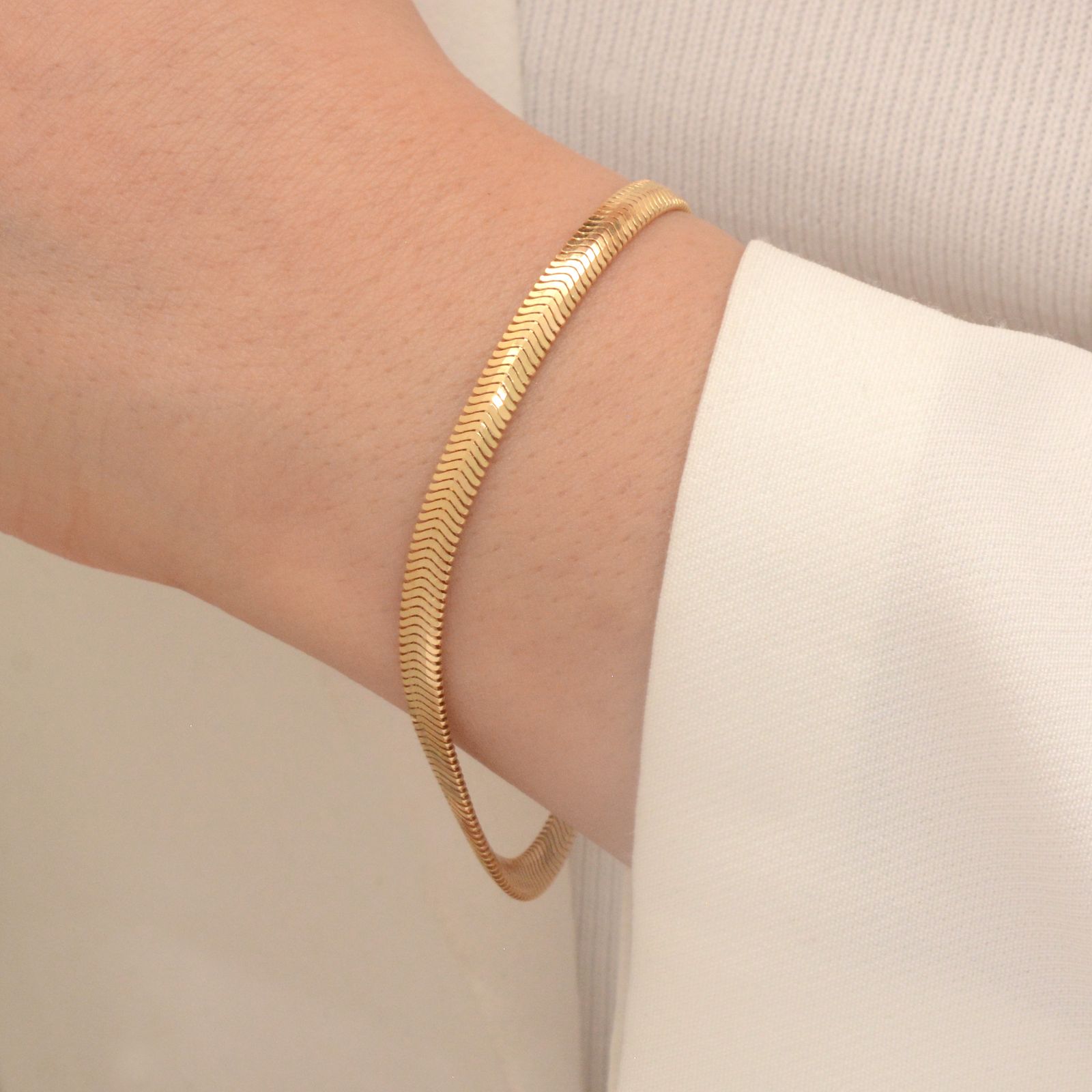 دستبند طلا 18 عیار زنانه طلای مستجابی مدل هرینگبون سه بعدی کد 2 -  - 2
