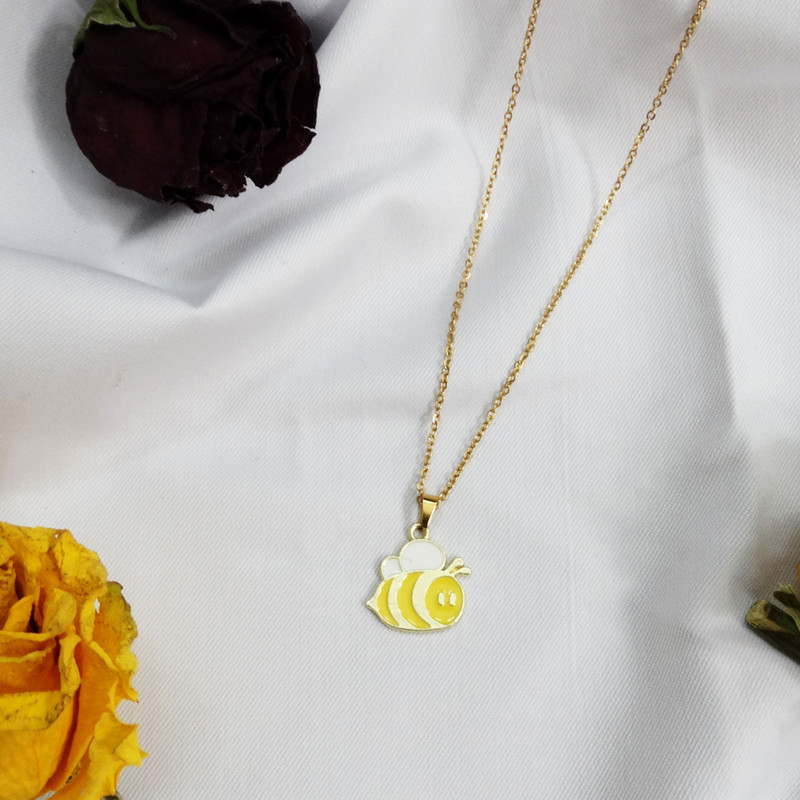 گردنبند دخترانه مدل زنبور عسل تپل کد GZ-Beh-24 گردنبند دخترانه مدل زنبور عسل تپل کد GZ-Beh-24