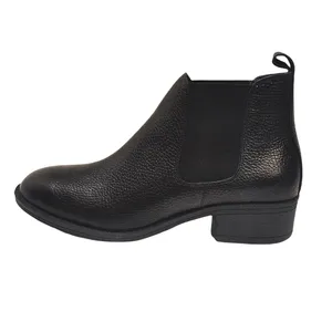 نیم بوت زنانه سرزمین چرم کد 5205 رنگ مشکی