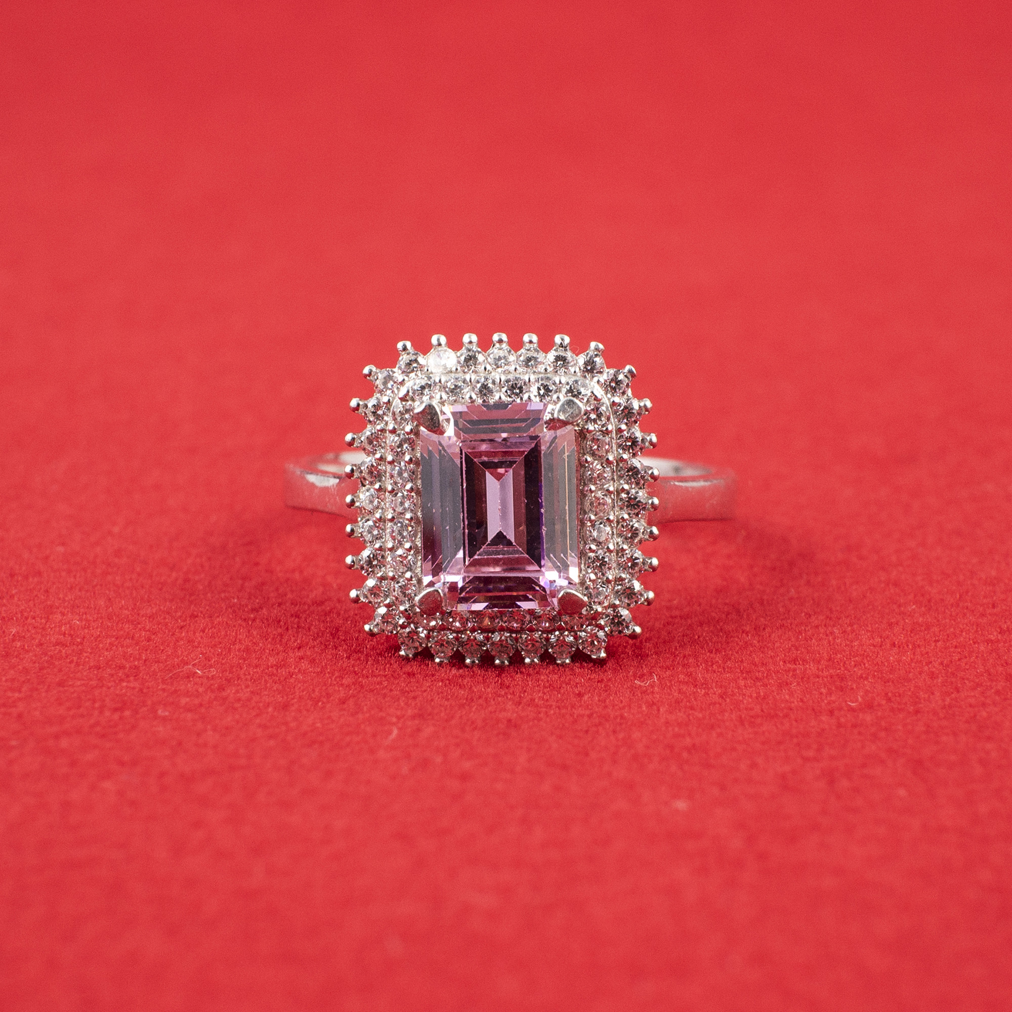 انگشتر نقره زنانه مدل کوارتز AVN-R1143