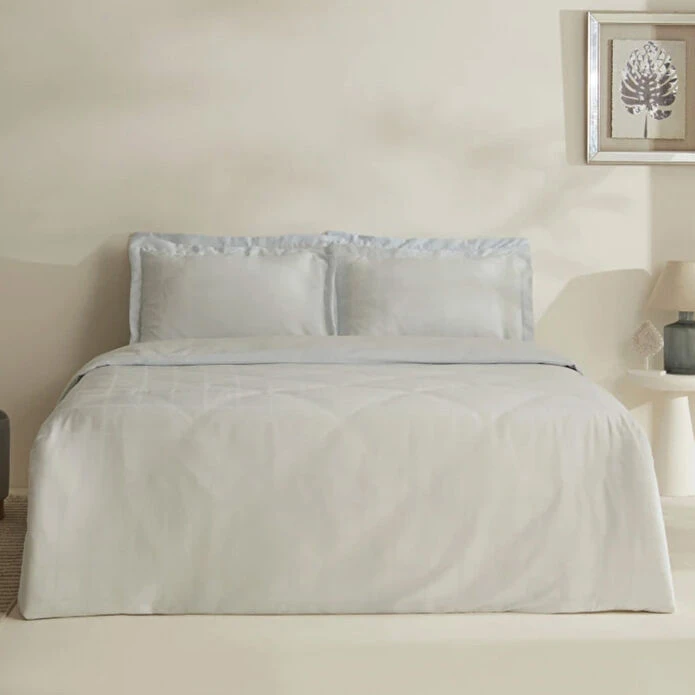 سرویس روتختی 2 نفر 4 تکه کاراجا هوم مدل  Royale King