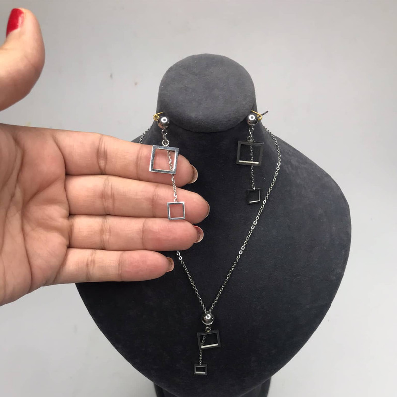 نیم ست زنانه مدل مربع