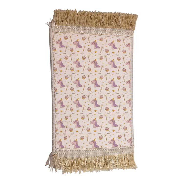 فرش ماشینی دیوارکوب مدل یونیکورن کد 2