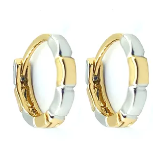 گوشواره دخترانه ژوپینگ مدل نگین کد 3818