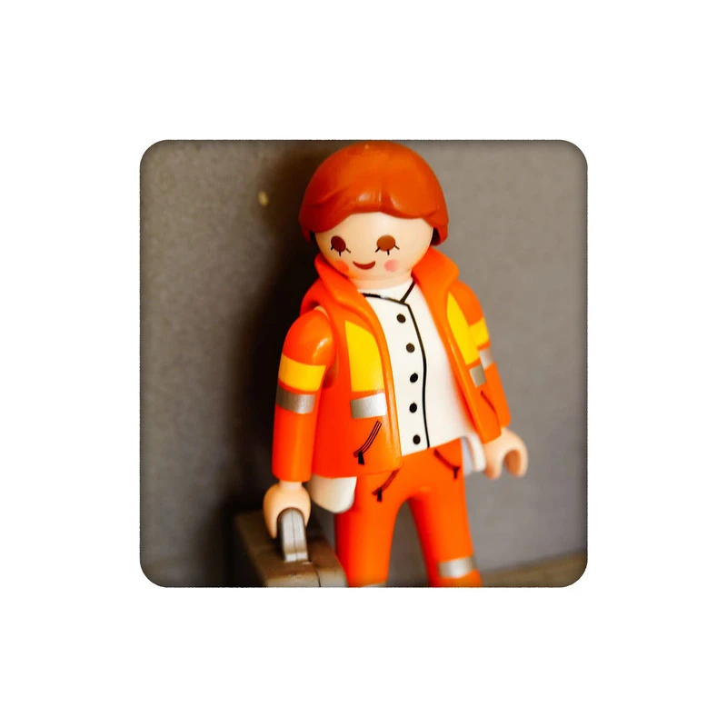 زیرلیوانی طرح لگو دکتر کد 8800112