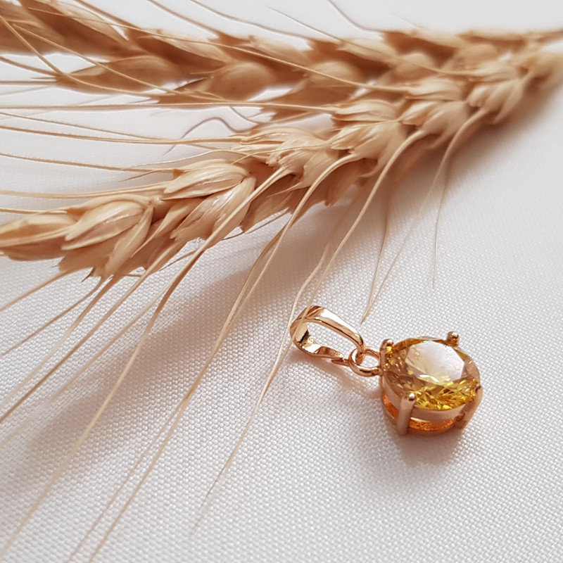 آویز گردنبند زنانه ژوپینگ مدل تک نگین 3497 آویز گردنبند زنانه ژوپینگ مدل تک نگین 3497