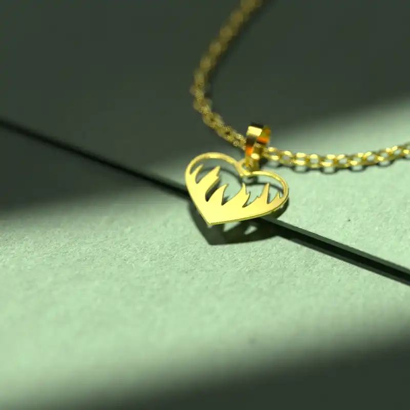 گردنبند طلا 18 عیار زنانه مدوپد مدل  طرح قلب کد E1234