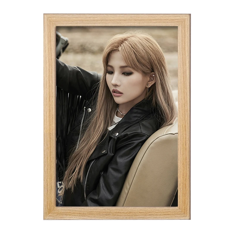 تابلو خندالو مدل سویون گروه جی آیدل GIdle  کد 19575