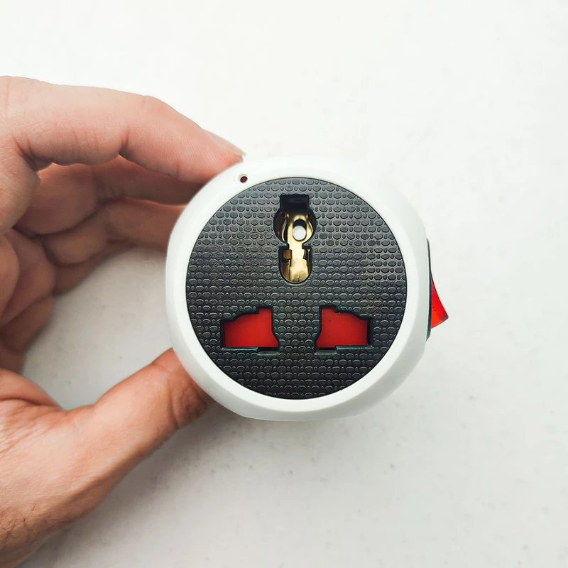 عکس شماره 5 : مبدل سه راهی برق مدل کلید دار مولتی کد 208 بسته 2 عددی