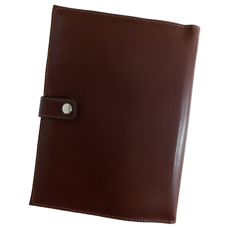 کلاسور مدل گردو