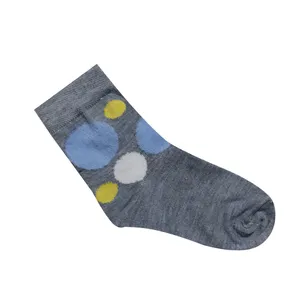  جوراب دخترانه کد 03