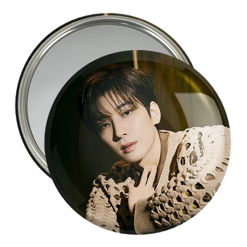 آینه جیبی خندالو مدل ونوو گروه سونتین Seventeen  کد 21646