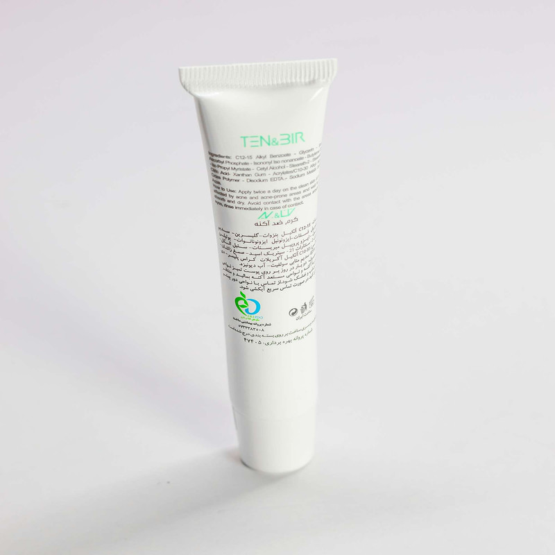 کرم ضد جوش تن اند بیر مدل 01 مناسب انواع پوست حجم 30 میلی لیتر کرم ضد جوش تن اند بیر مدل 01 مناسب انواع پوست حجم 30 میلی لیتر